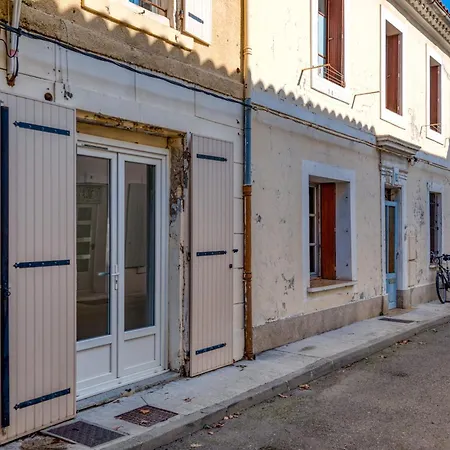 Maison Les Alpines * Arles